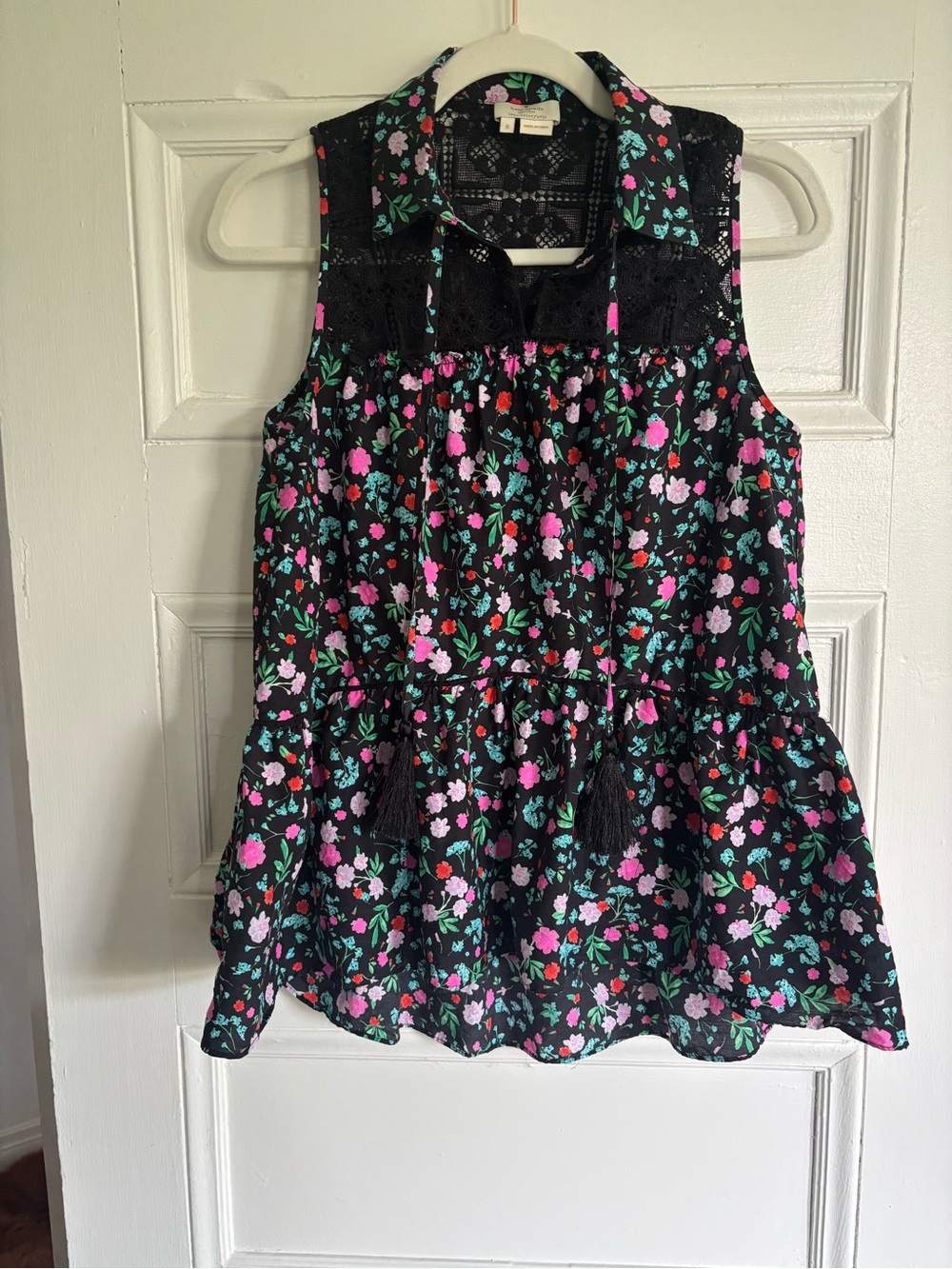 kate spade Black Floral Lace-Trim Sleeveless Peplum Tunic